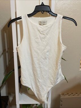 Re Ona Cream Sleeveless Bodysuit